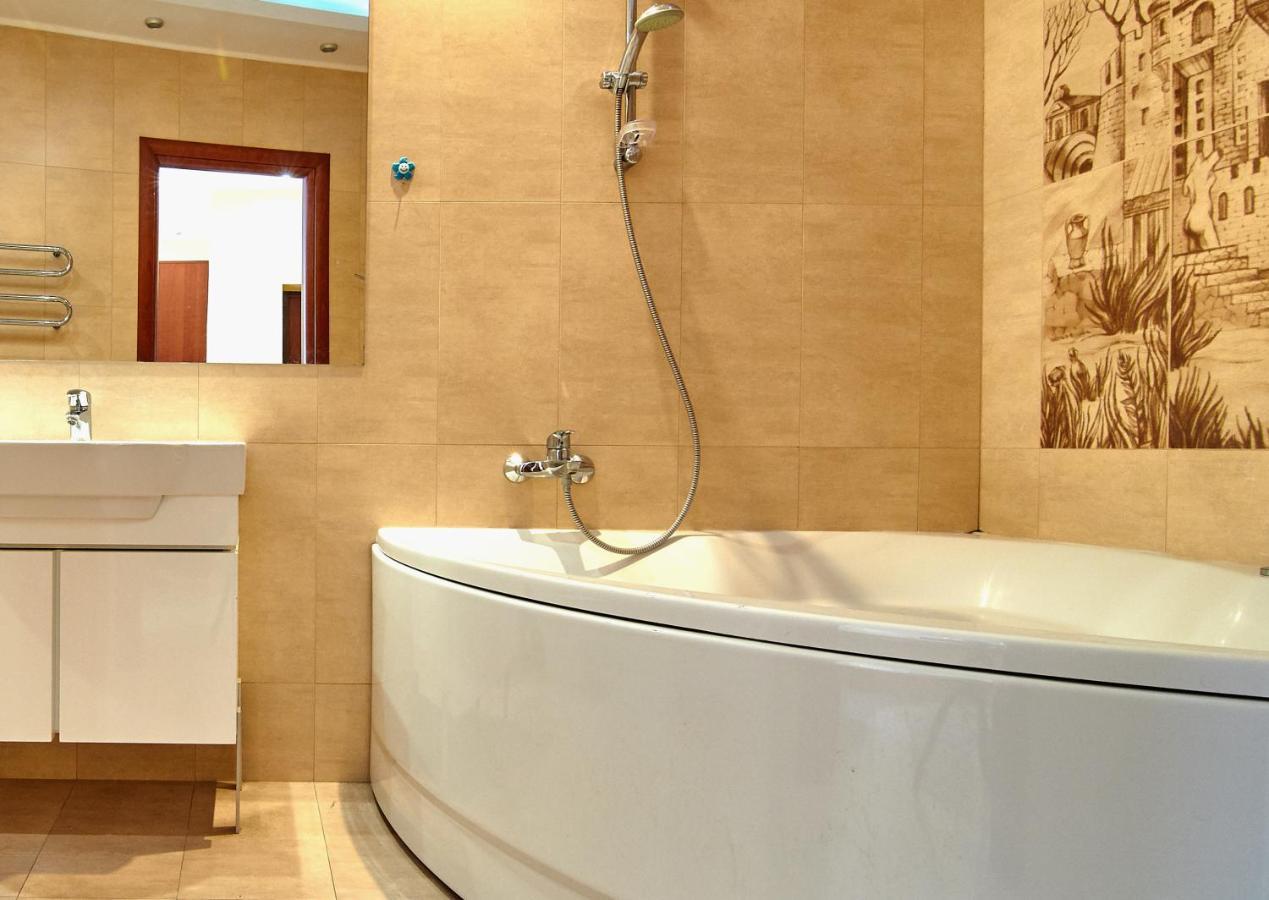 Inn Home Apartments-Olimpiysky Stadium Area كييف المظهر الخارجي الصورة