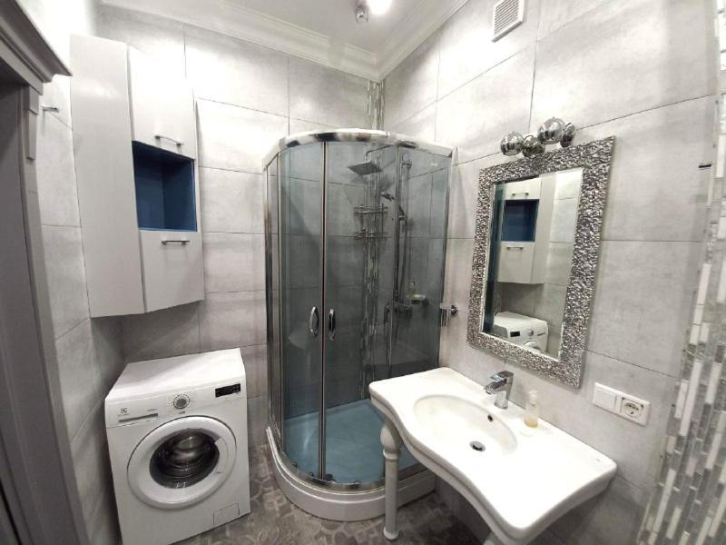 Inn Home Apartments-Olimpiysky Stadium Area كييف المظهر الخارجي الصورة